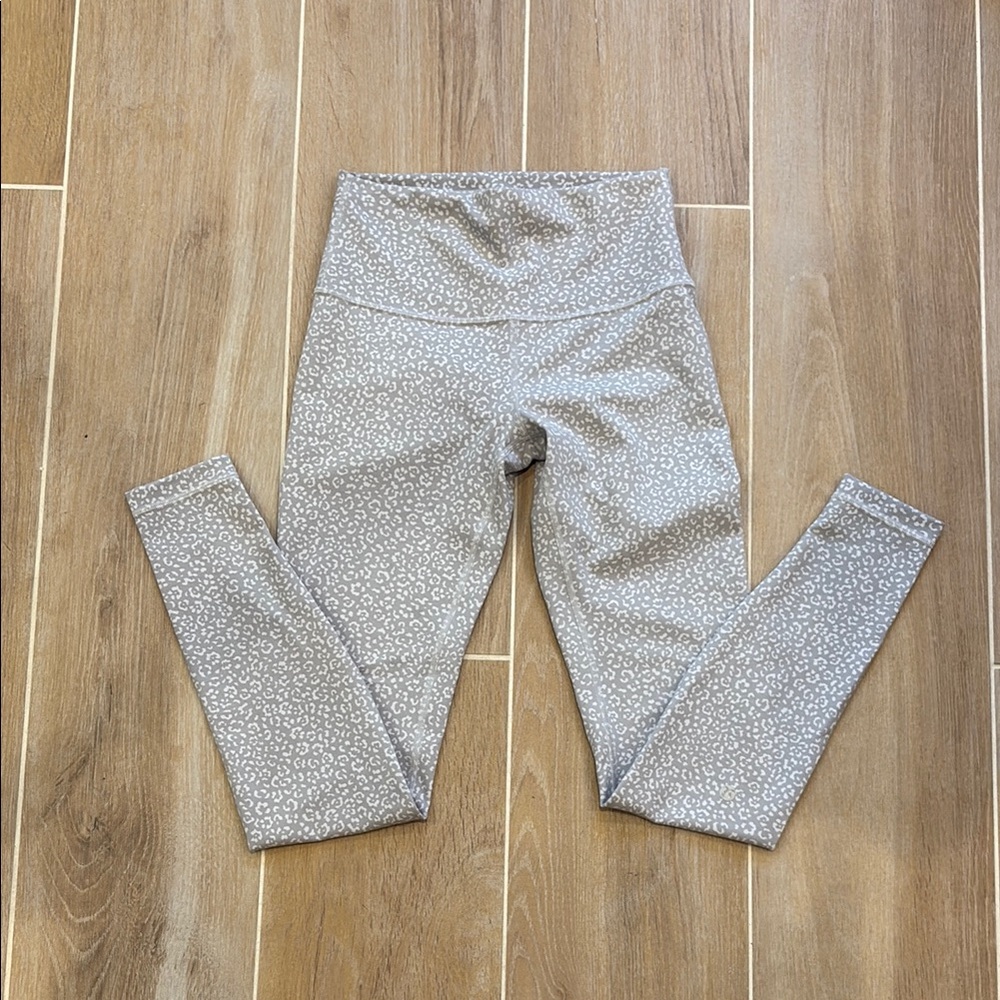 Lululemon Athletica Gray Leggings Soft Heathered Fabric